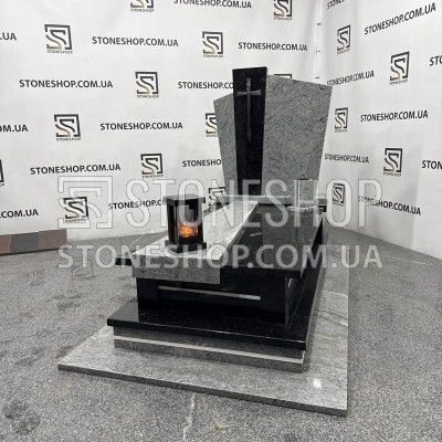 Одинарний пам'ятник з похилою світлою стелою — модель ОК-22