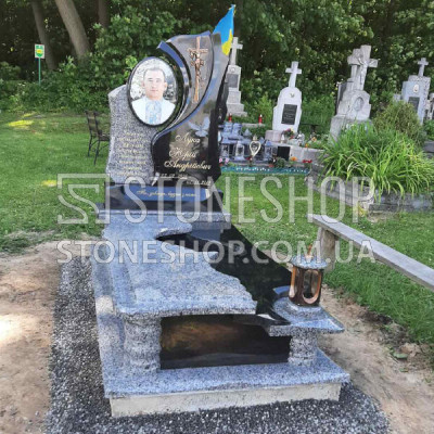 Ексклюзивний пам'ятник з колотим гранітом — модель 34