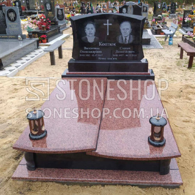 Подвійний пам'ятник з червоною плитою з двох половин — модель 140