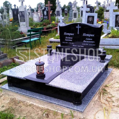 Подвійний пам'ятник з широкою стелою без портретів — модель 203