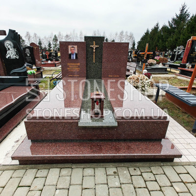 Подвійний пам'ятник з червоного граніту із зеленою смугою — модель Д-238
