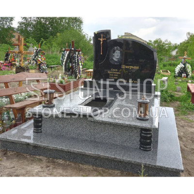 Ексклюзивний подвійний пам'ятник із сірою плитою на колонах — модель 206