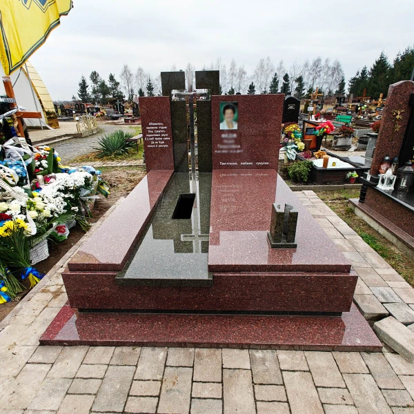 Пам'ятник граніт № Д-210